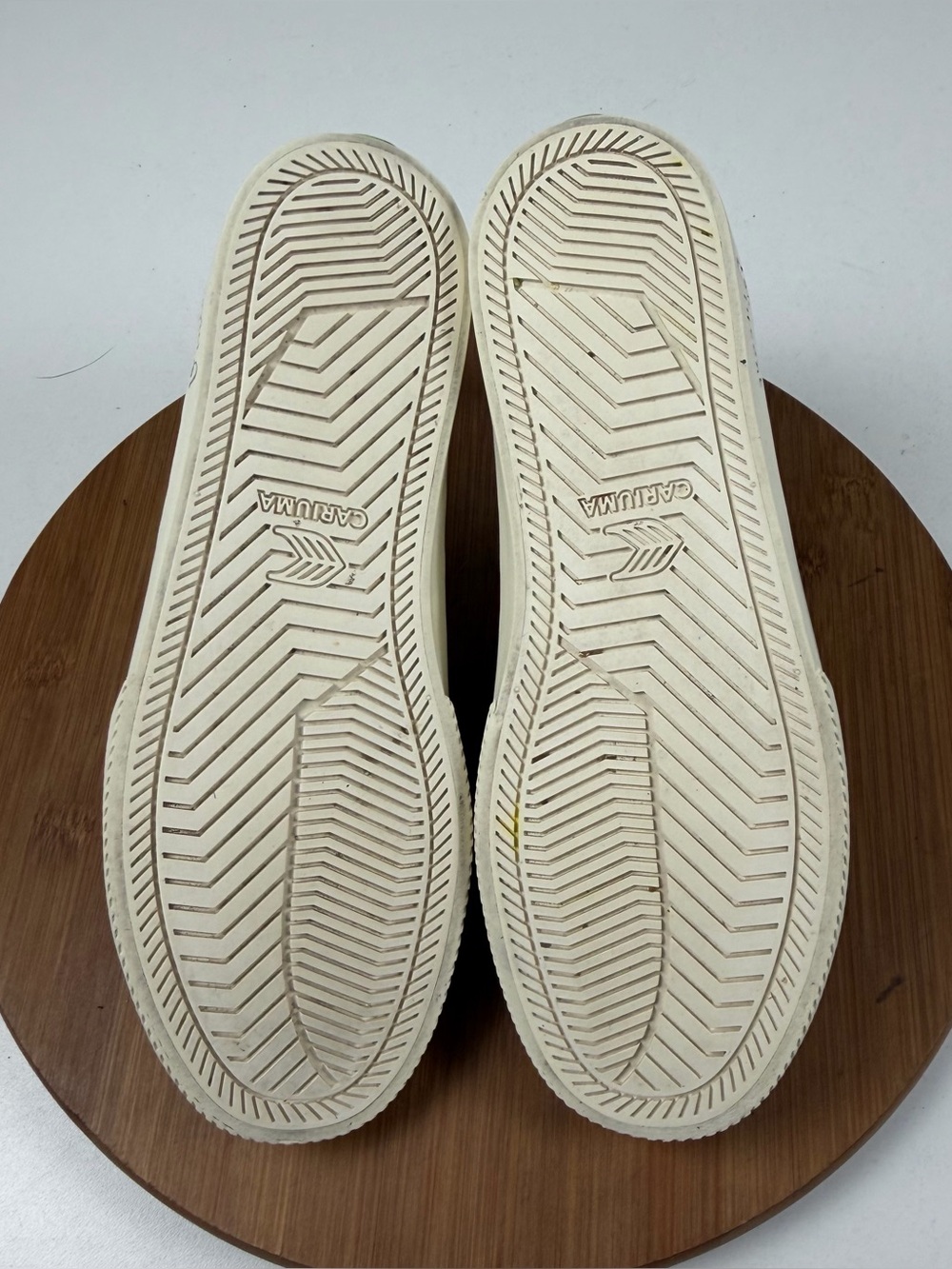 Cariuma x Vincent Van Gogh Museum Low-Top Sneakers - Picture 8 of 10